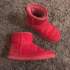 hot pink uggs